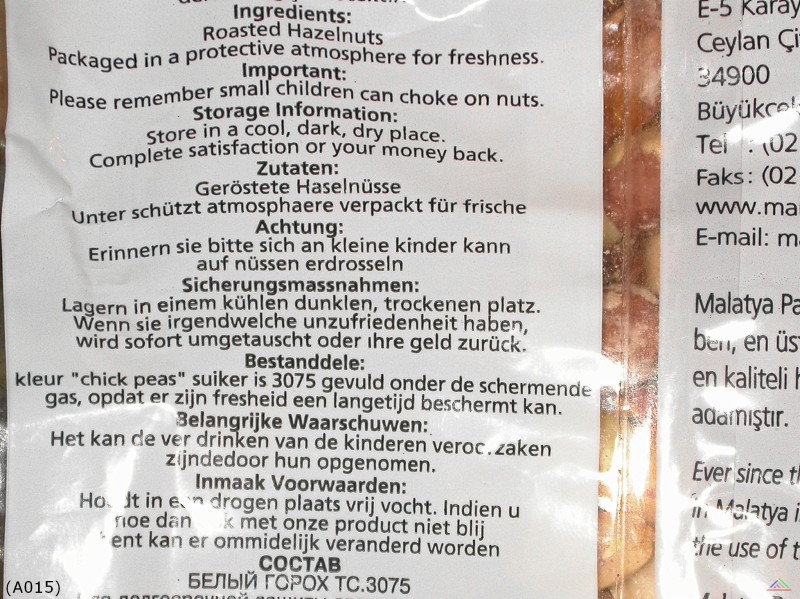 Abseits 015.jpg - Angekündigt werden Haselnüsse oder auch Kichererbsen, enthalten sind Erdnüsse.